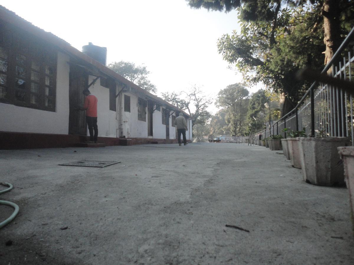 Hotel Walnut Grove Mussoorie Exteriér fotografie